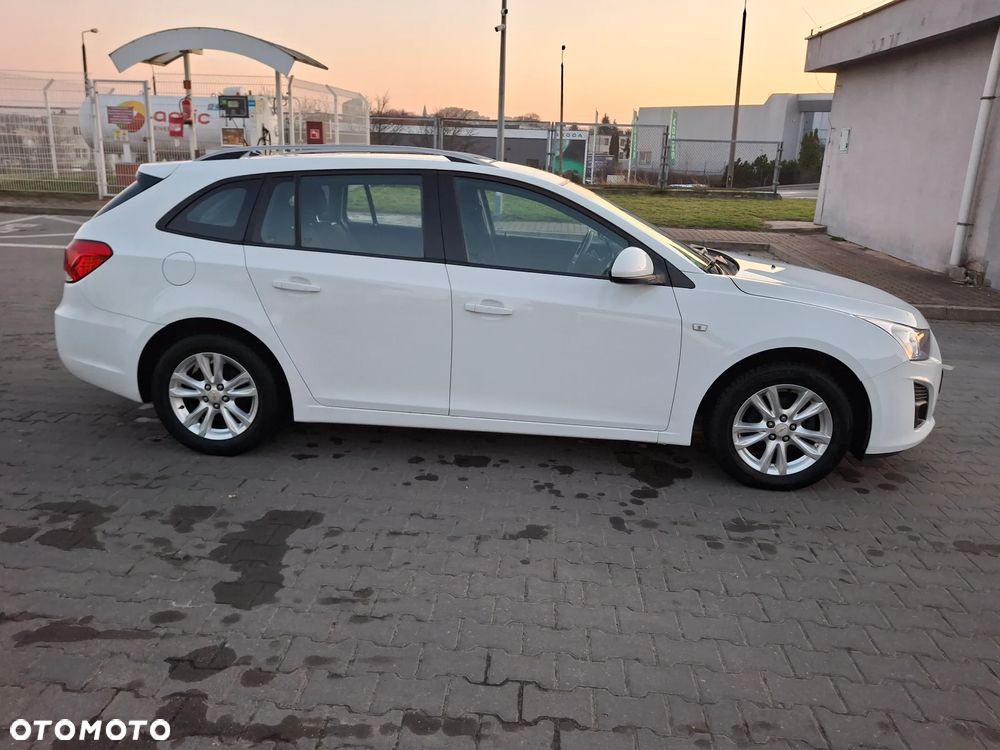 Chevrolet Cruze 1.6 LT - 5