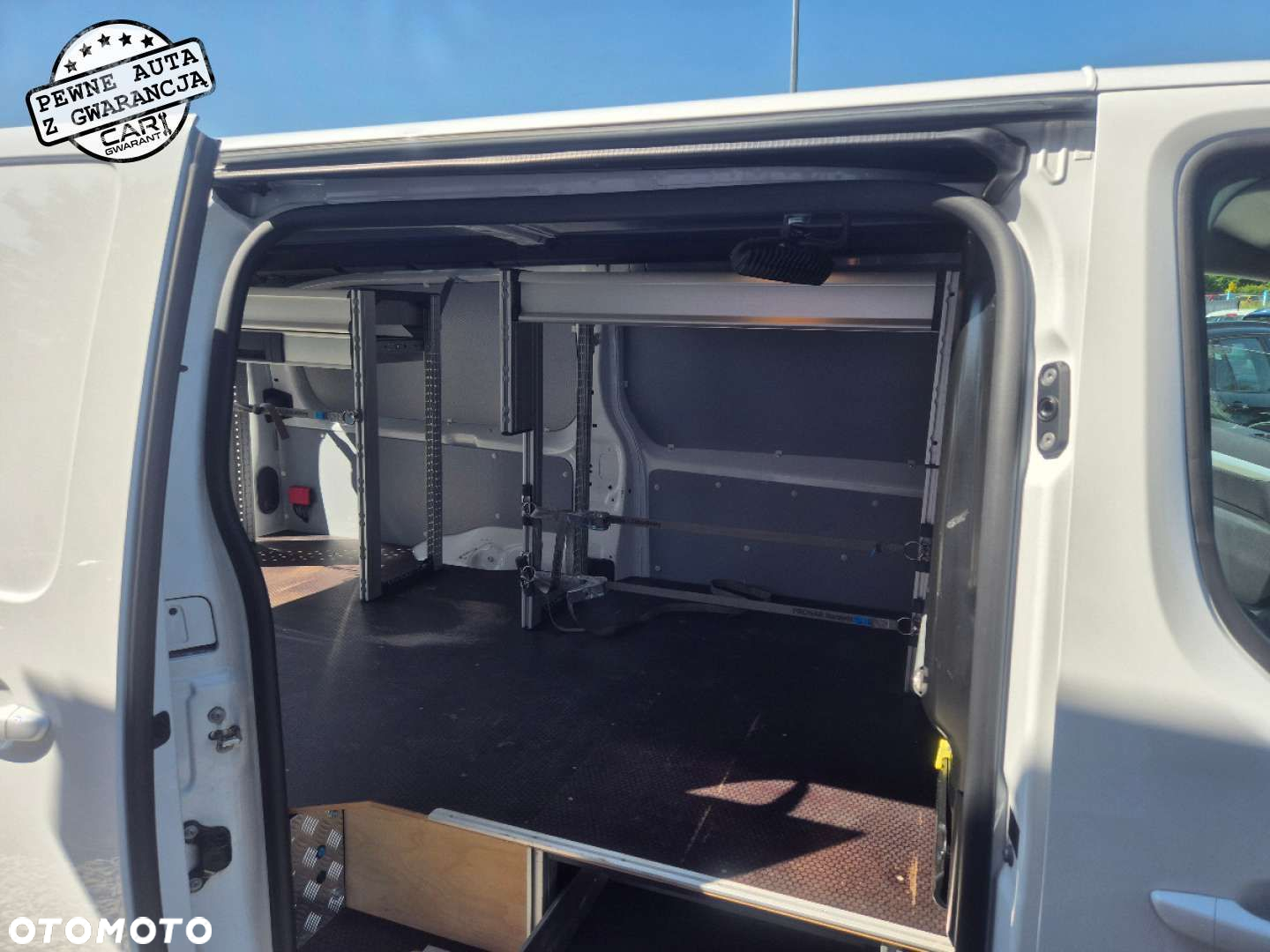 Opel VIVARO - 21