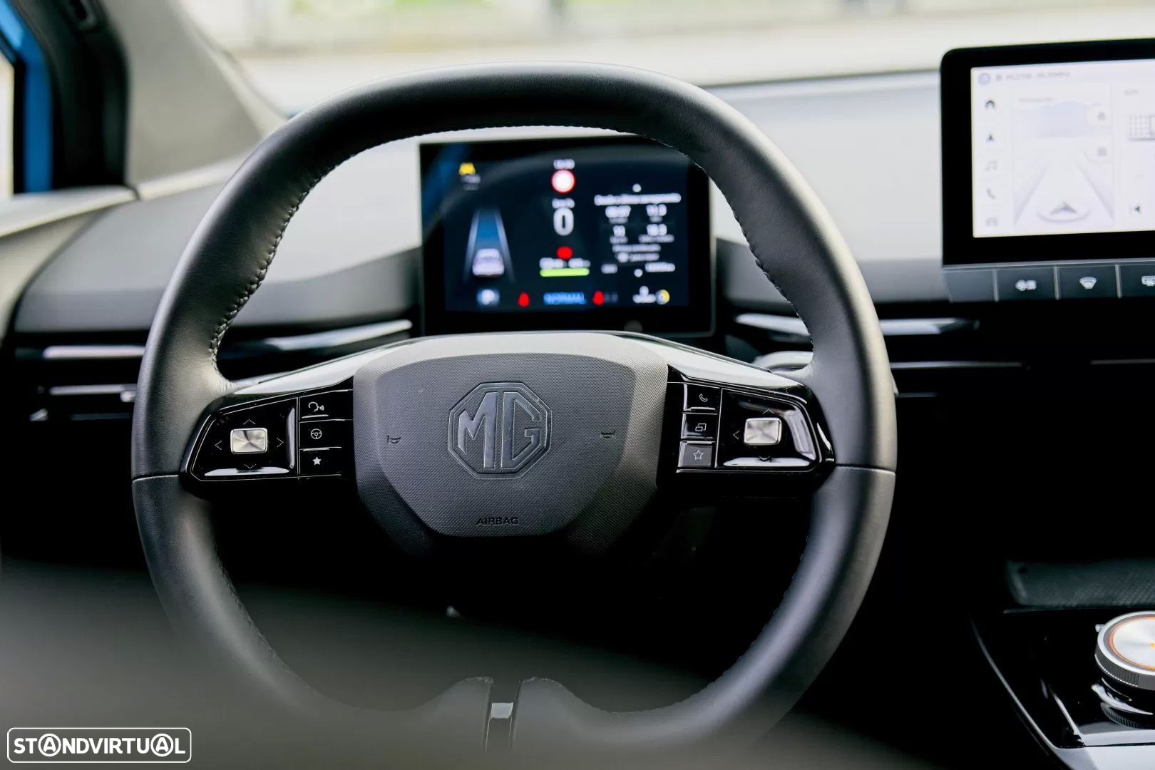 MG MG4 64 kWh Luxury - 22