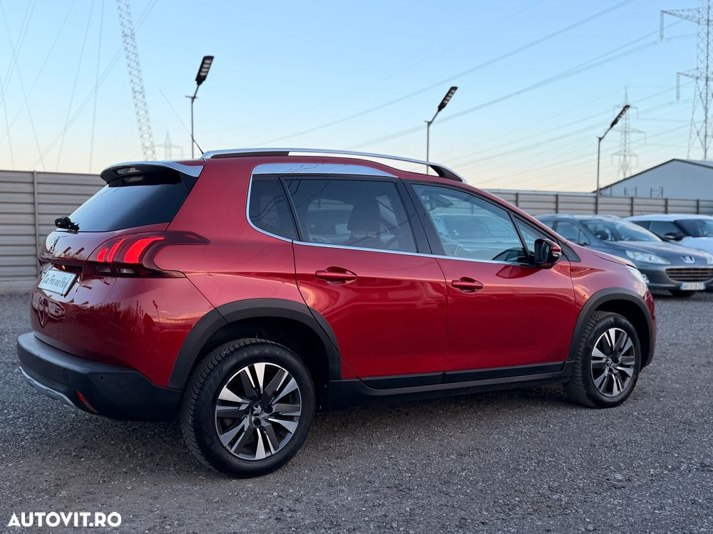 Peugeot 2008 PureTech 110 GPF Stop&Start EAT6 Allure - 9