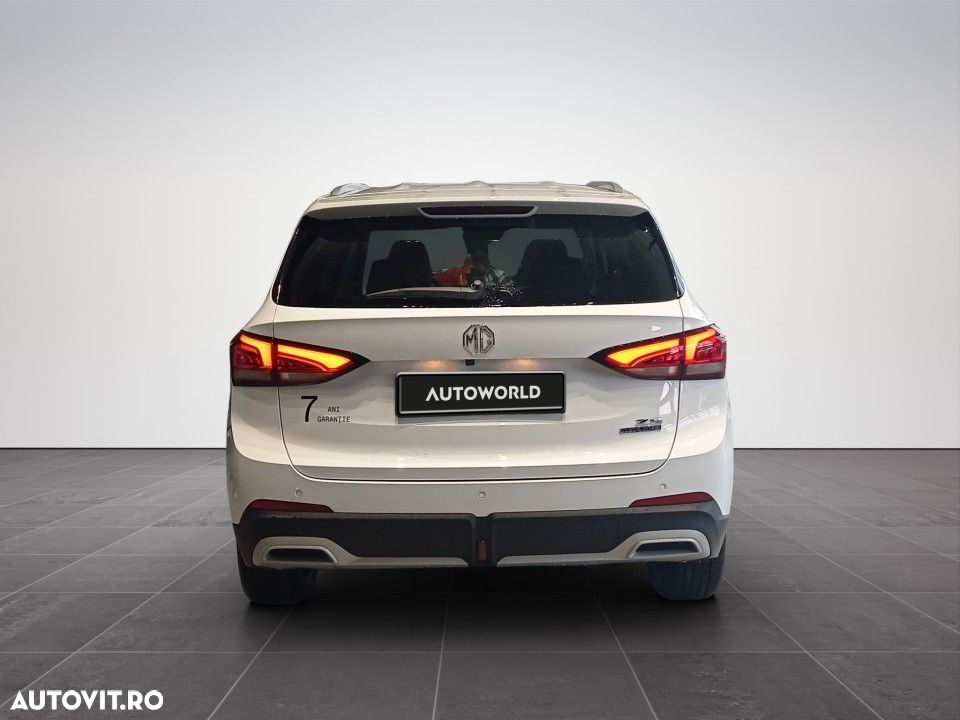 MG ZS HEV 1.5 GSI AT Exclusive - 5