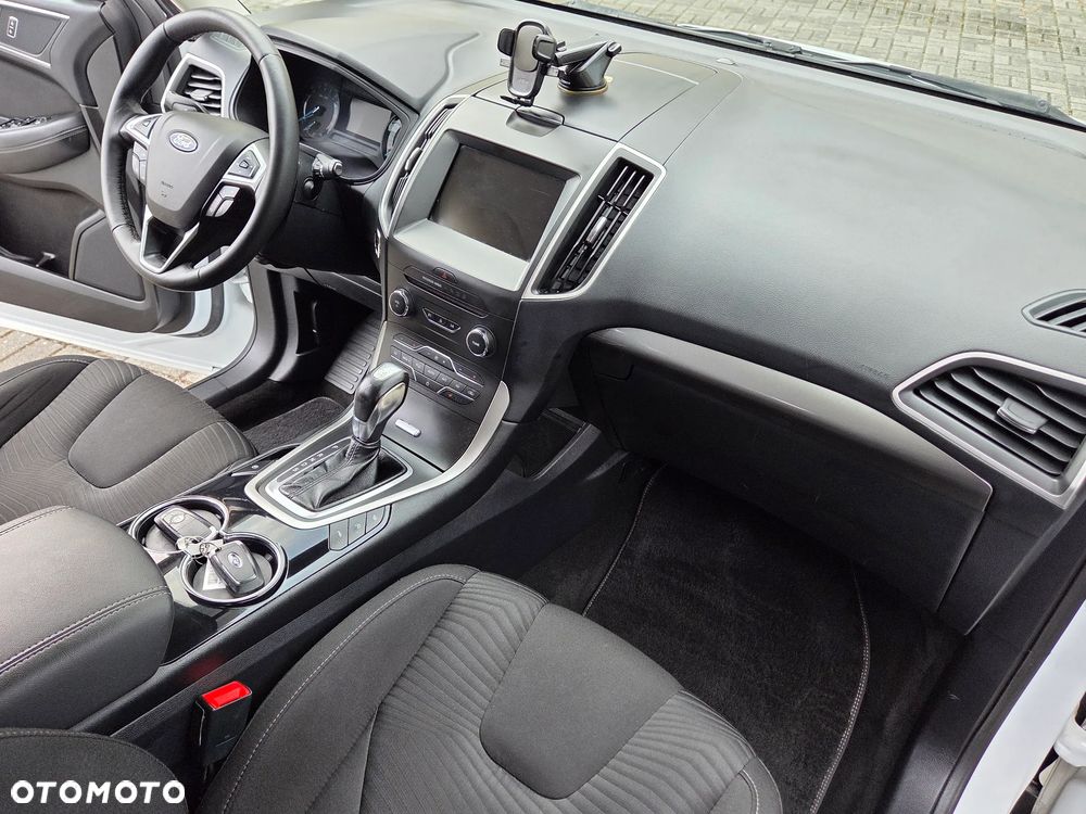 Ford S-Max 2.0 EcoBlue Trend - 24