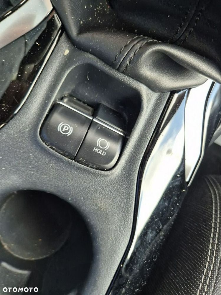 Toyota Corolla - 30