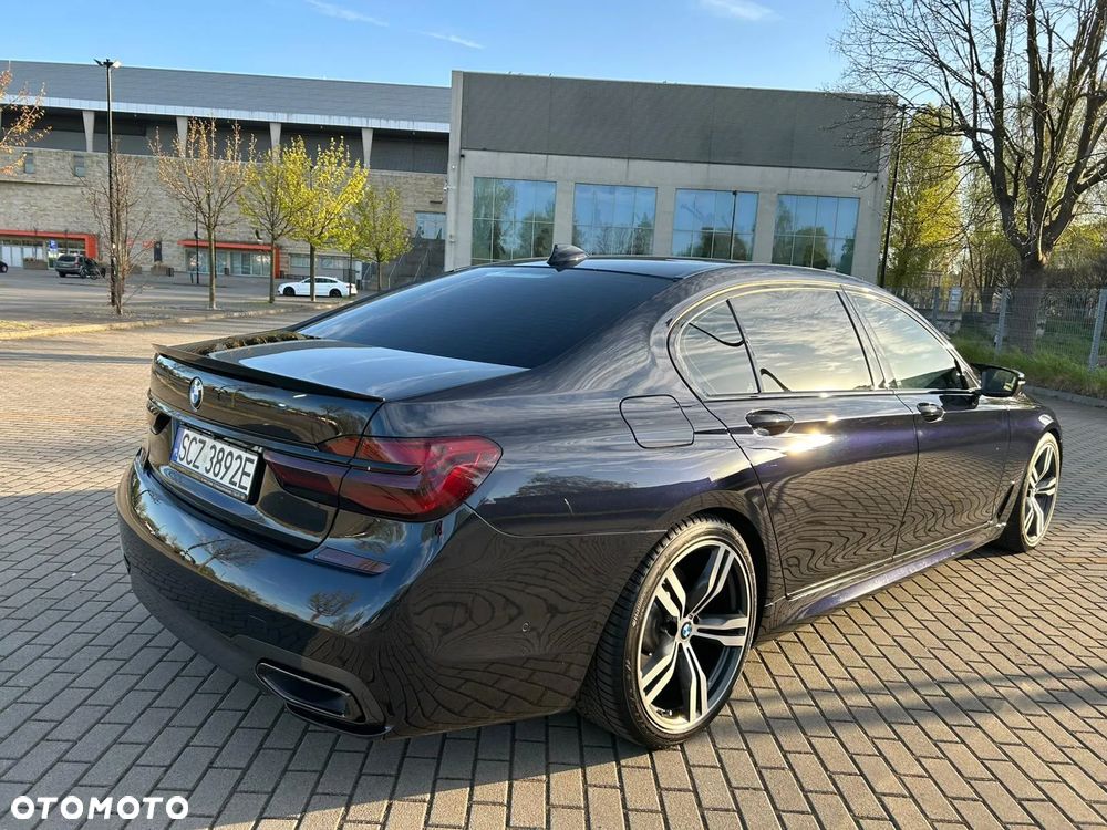 BMW Seria 7 740Li - 6
