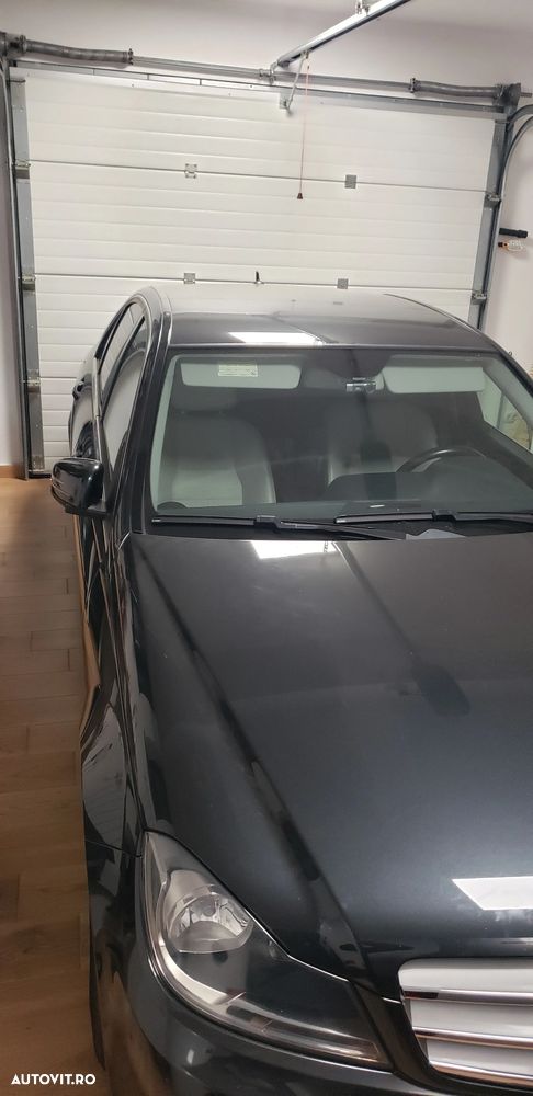 Mercedes-Benz C - 15