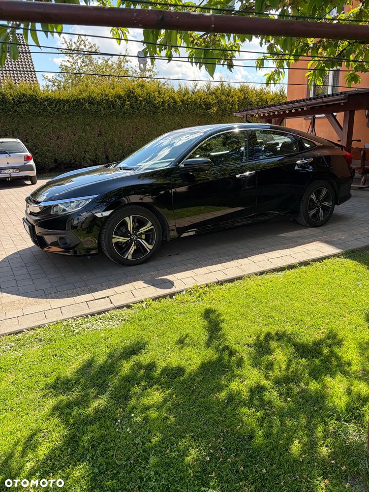 Honda Civic 1.5 T Elegance - 10