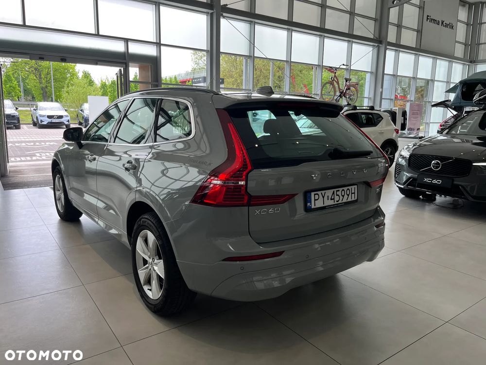 Volvo XC 60 B5 B AWD Core - 8