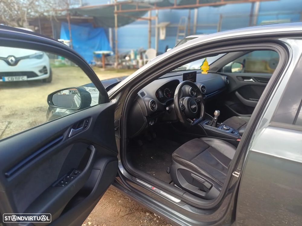 Audi A3 Sportback 1.6 TDI S-line - 11