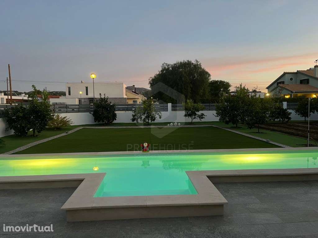 Moradia independente T3 Oleiros Azeitão - Grande imagem: 3/56