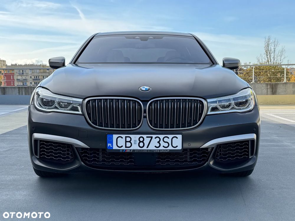 BMW Seria 7 M760Li xDrive - 8