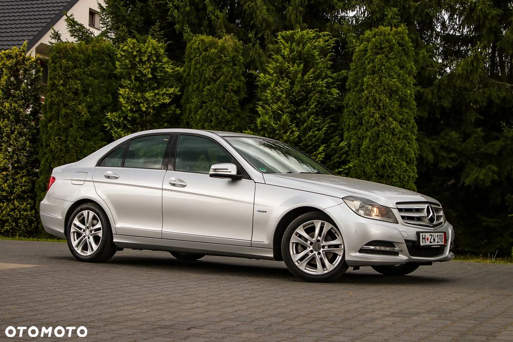 Mercedes-Benz Klasa C 180 Kompressor Automatik Avantgarde - 2