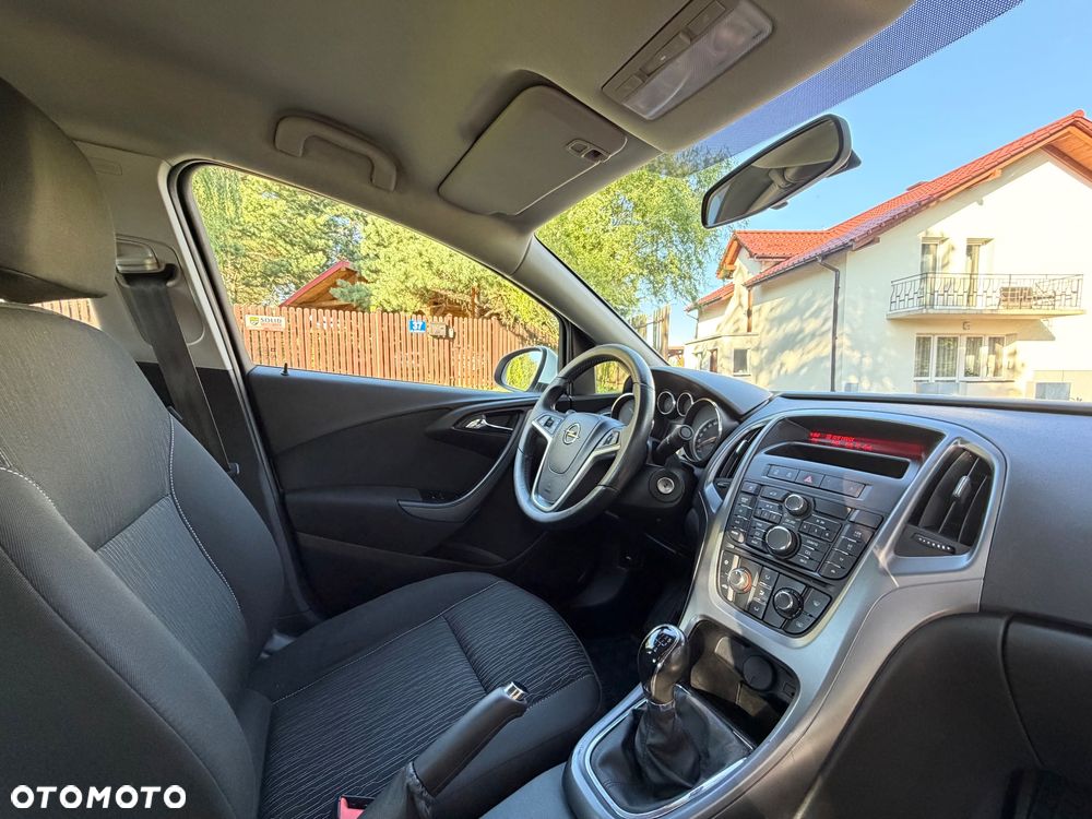 Opel Astra 1.6 Active EU6 - 28