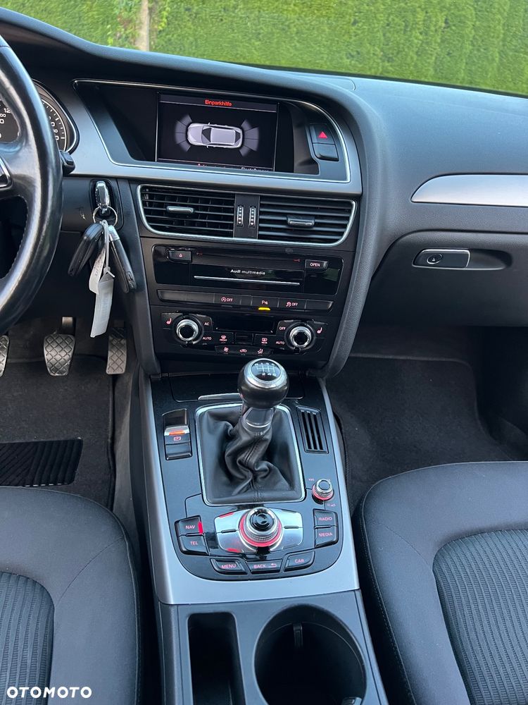 Audi A4 Avant 2.0 TDI DPF Attraction - 37