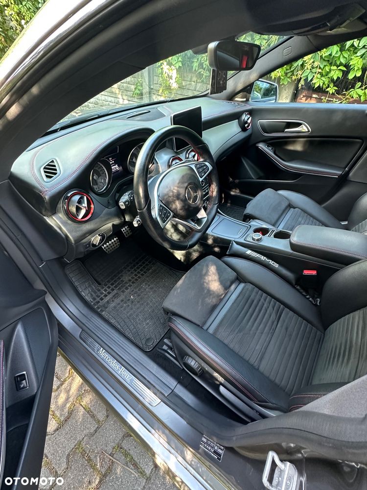 Mercedes-Benz CLA 250 4-Matic Sport - 9