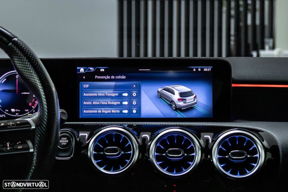 Mercedes-Benz A 250 e AMG Line - 33