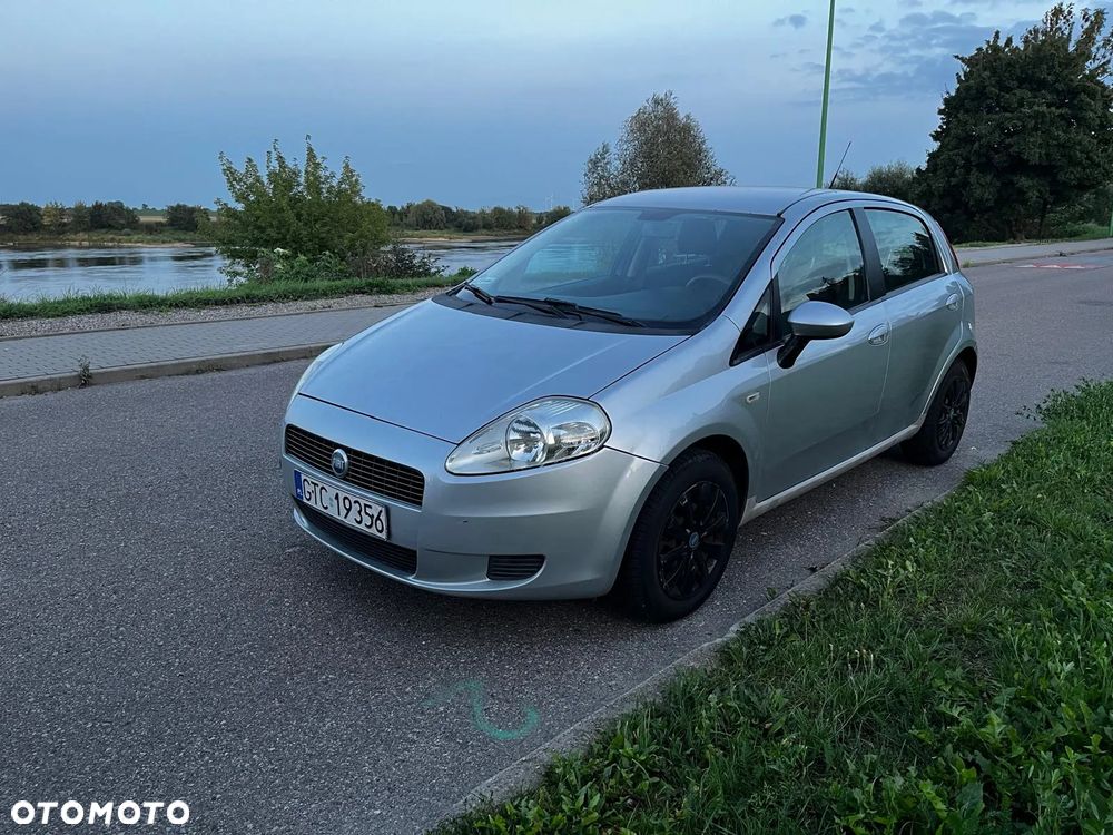 Fiat Grande Punto - 2