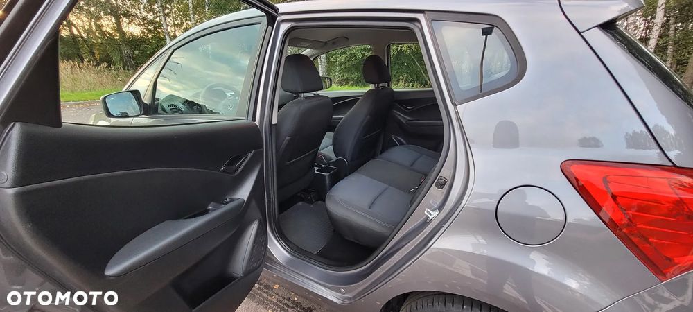 Hyundai ix20 1.4 blue - 11