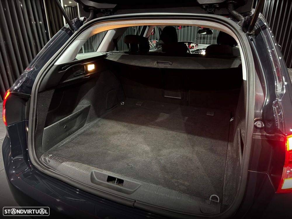 Peugeot 308 SW 1.2 PureTech Active Pack - 31