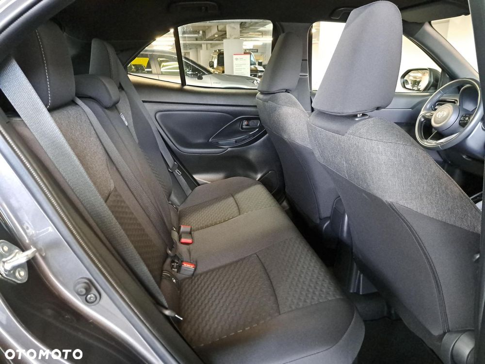 Toyota Yaris Cross Hybrid 1.5 Style - 14