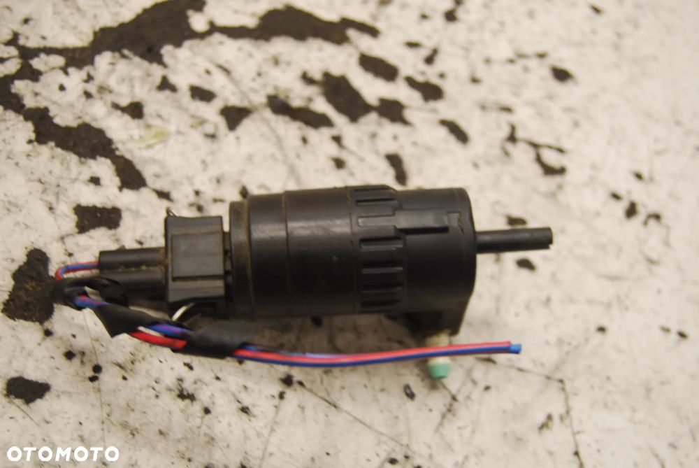 POMPKA SPRYSKIWACZA 55702893 OPEL CORSA D FIAT - 2