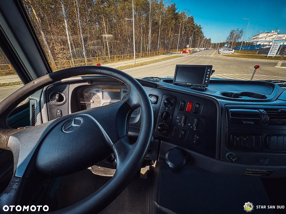 Mercedes-Benz Zetros 1833 4x4 Wywrotka Kipper Podwozie Kamper - 17