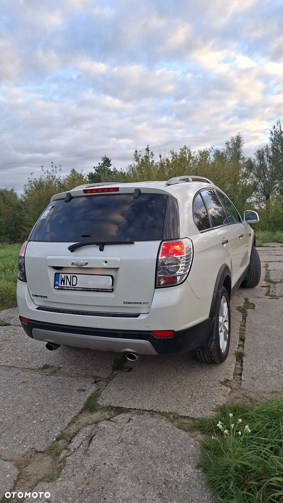 Chevrolet Captiva 2.2 d LT+ - 10