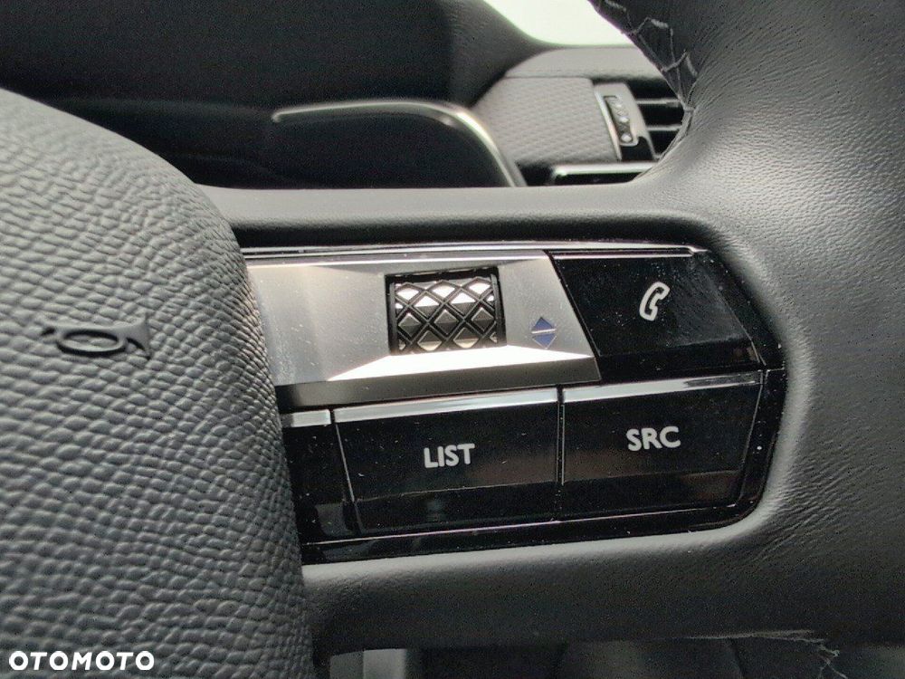 DS Automobiles DS 7 Crossback - 28