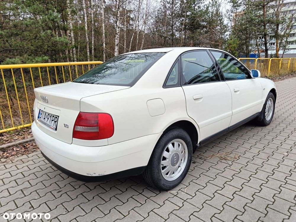 Audi A4 Limousine - 5