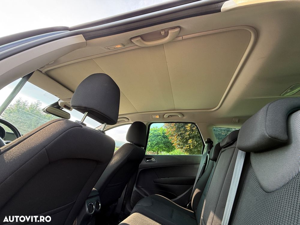 Peugeot 308 120 VTi Premium - 17