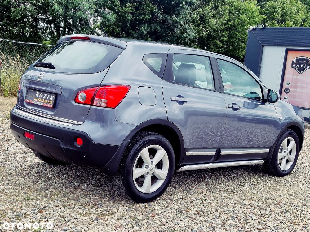 Nissan Qashqai 2.0 4x4 I-Way CVT - 11