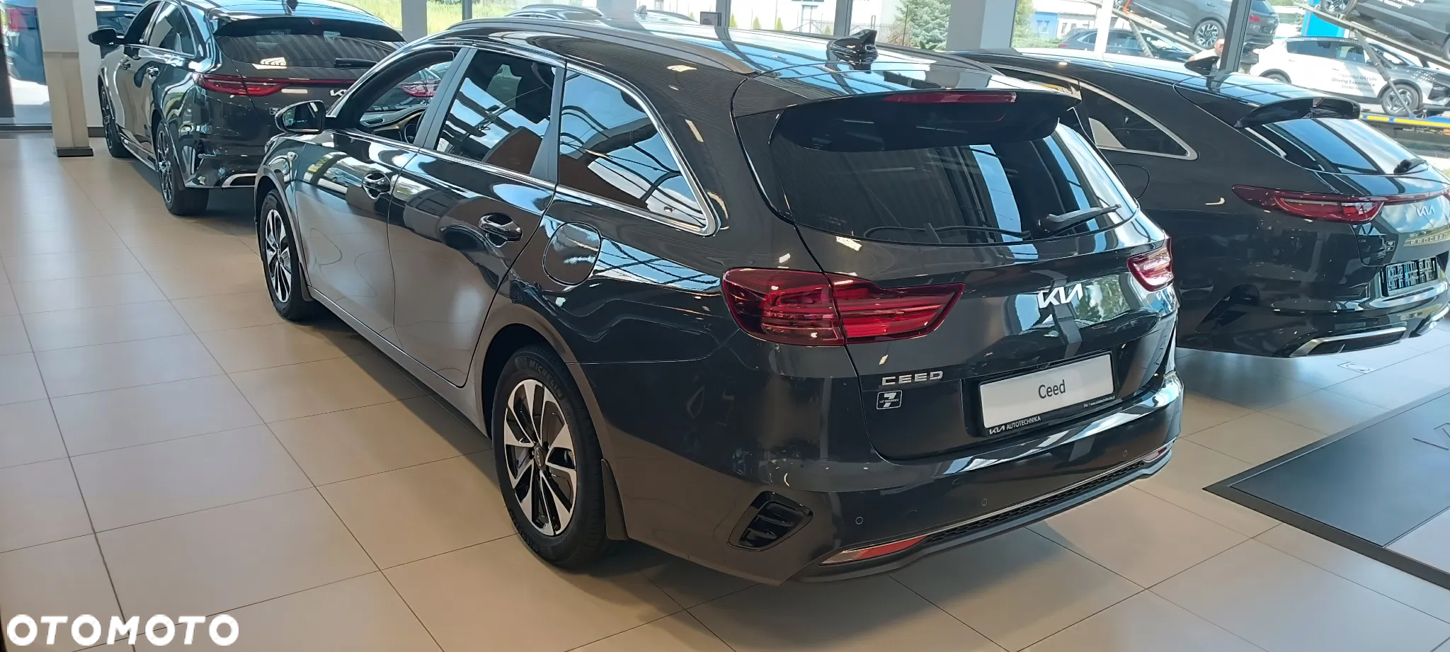 Kia Ceed 1.5 T-GDI M DCT - 4