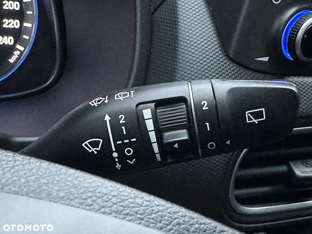 Hyundai Kona - 31