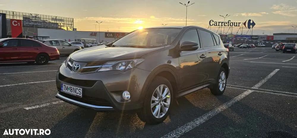 Toyota RAV4 2.2 D-4CAT 4WD Aut Executive - 1