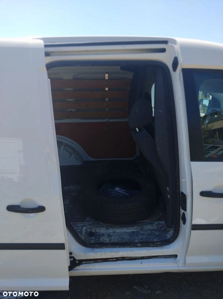 Volkswagen Caddy - 3