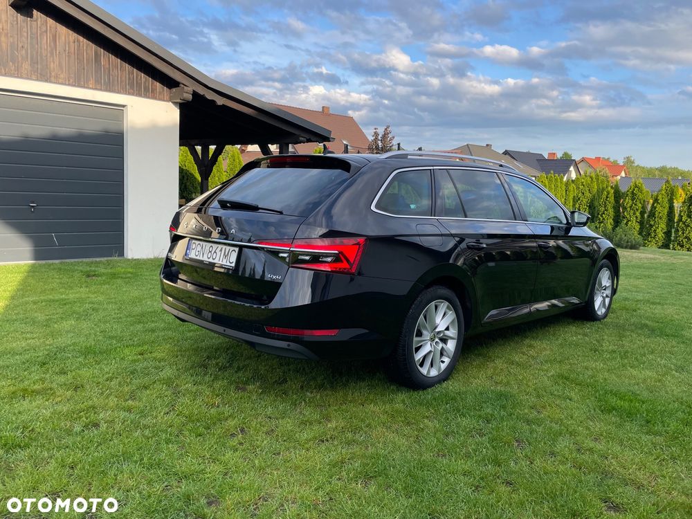 Skoda Superb 2.0 TDI SCR 4x4 Style DSG - 6
