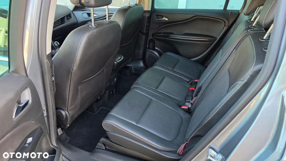 Opel Zafira 2.0 D (CDTI ecoFLEX) Start/Stop Business Edition - 11