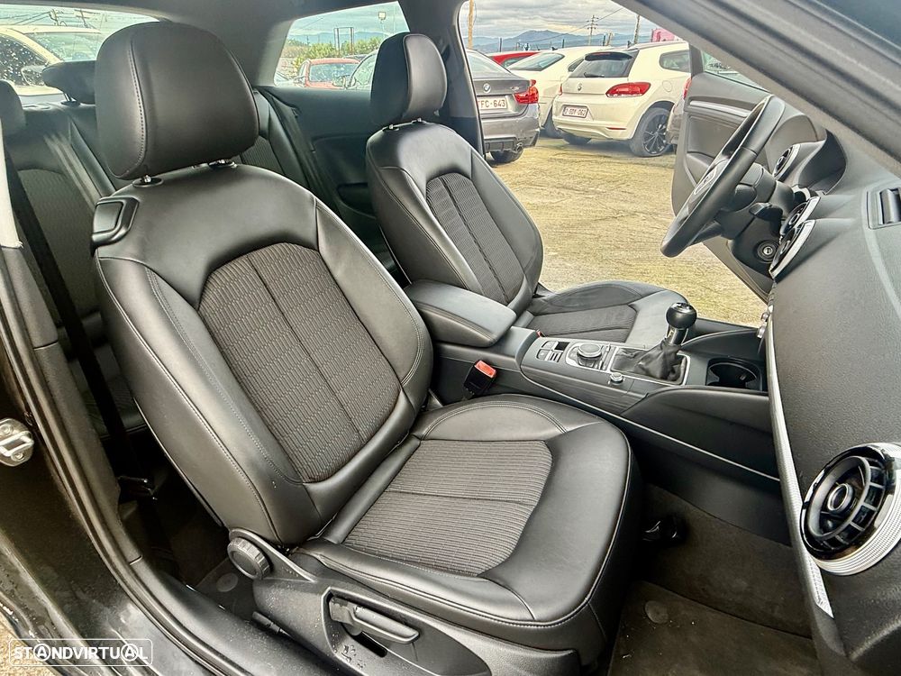 Audi A3 Sportback 1.6 TDI Attraction - 22