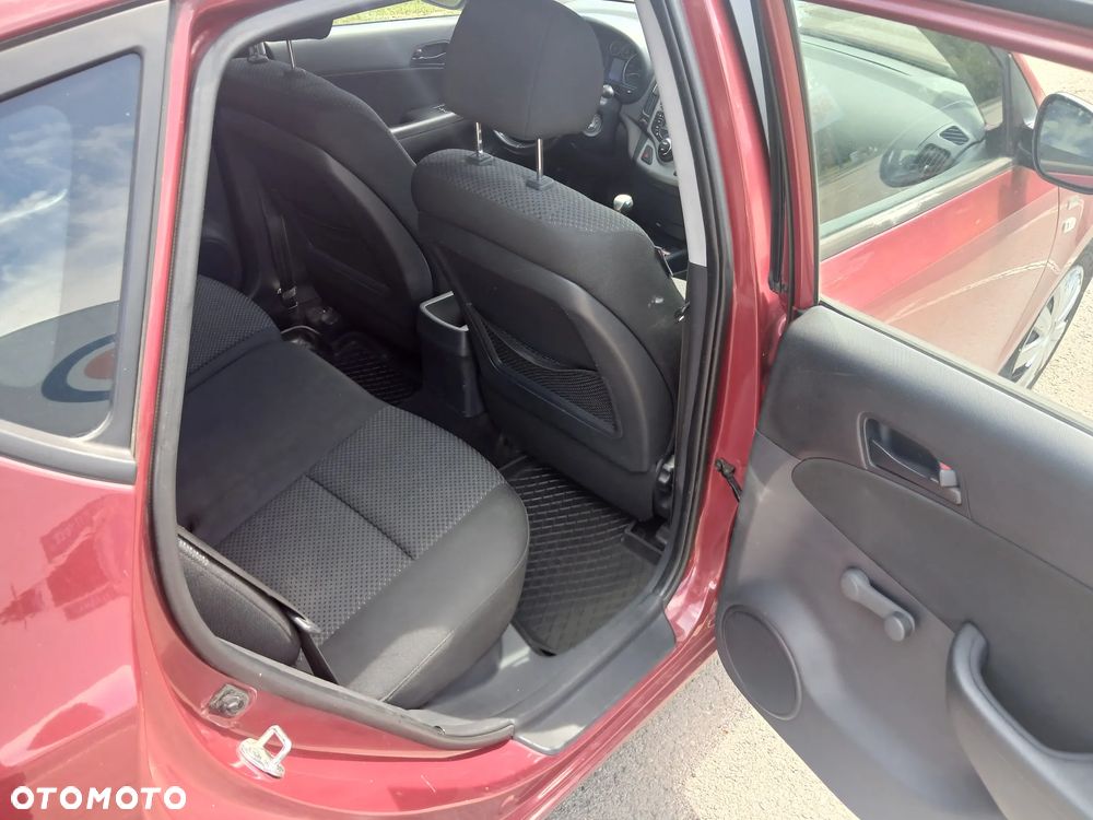 Hyundai i30 1.6 CRDi Base - 9