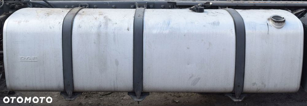 DAF 105 XF KOMLETNY ZBIORNIK PALIWA 870L - 1