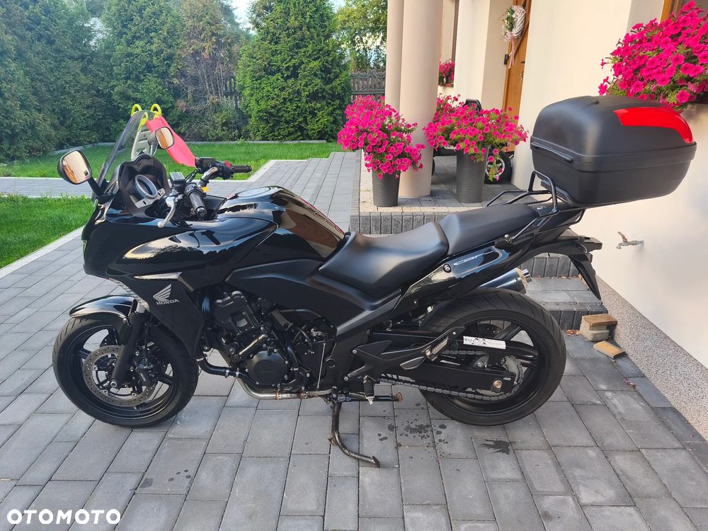 Honda CBF - 7