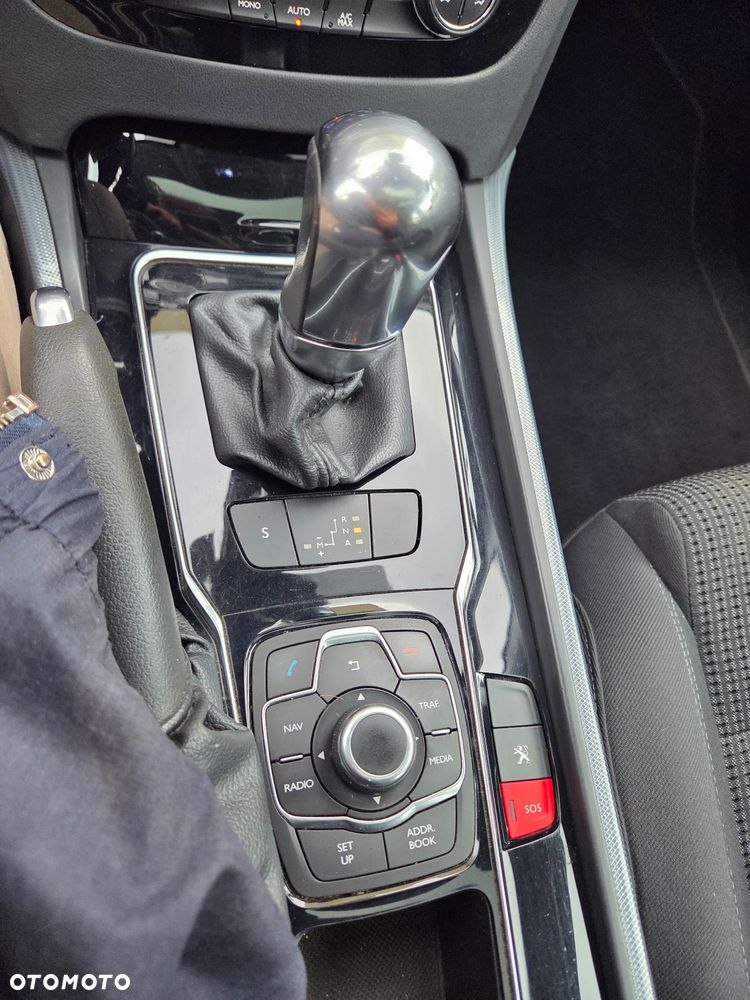 Peugeot 508 e-HDi FAP 110 EGS6 Active - 8