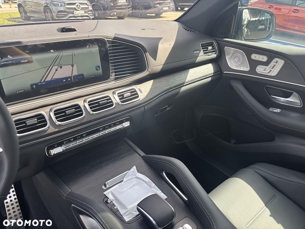Mercedes-Benz GLE - 16