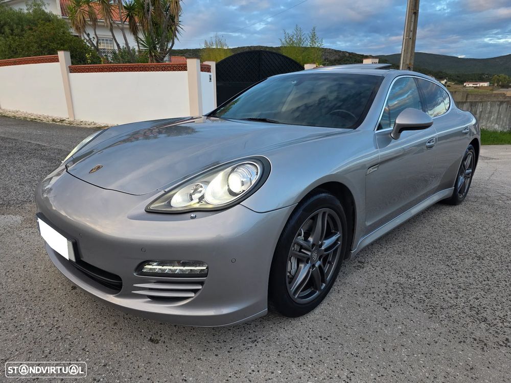 Porsche Panamera 4S PDK - 1
