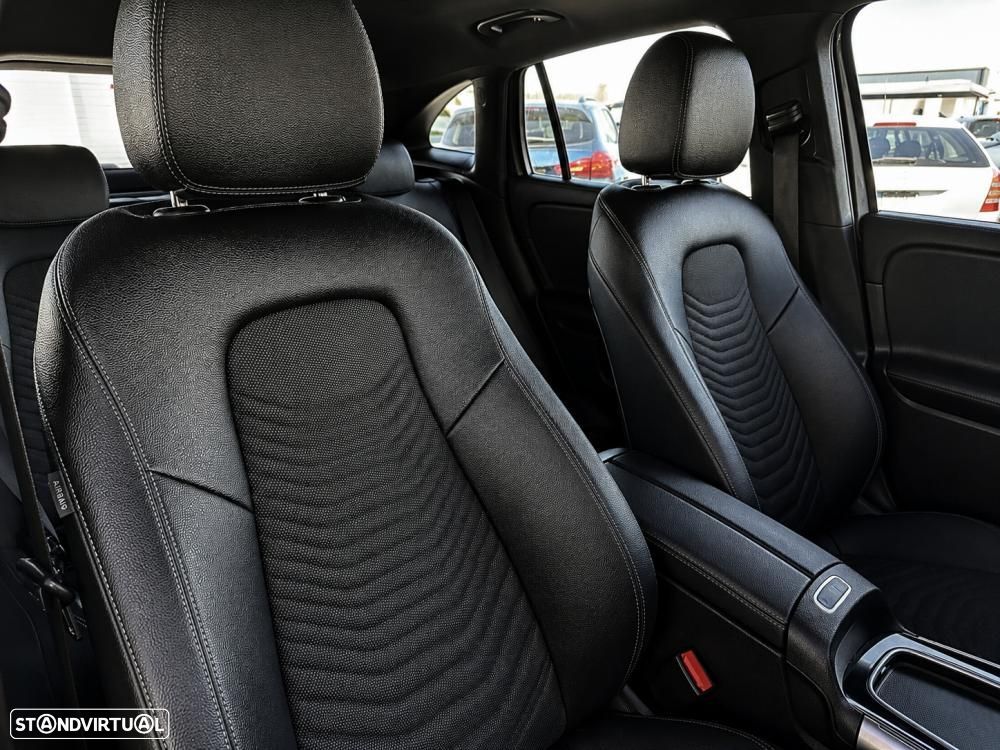 Mercedes-Benz GLA 250 e 8G-DCT Progressive - 48