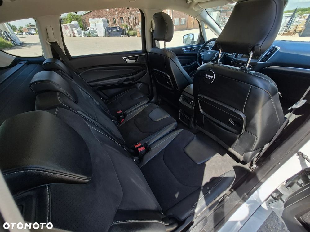 Ford S-Max 2.0 TDCi Titanium PowerShift - 33