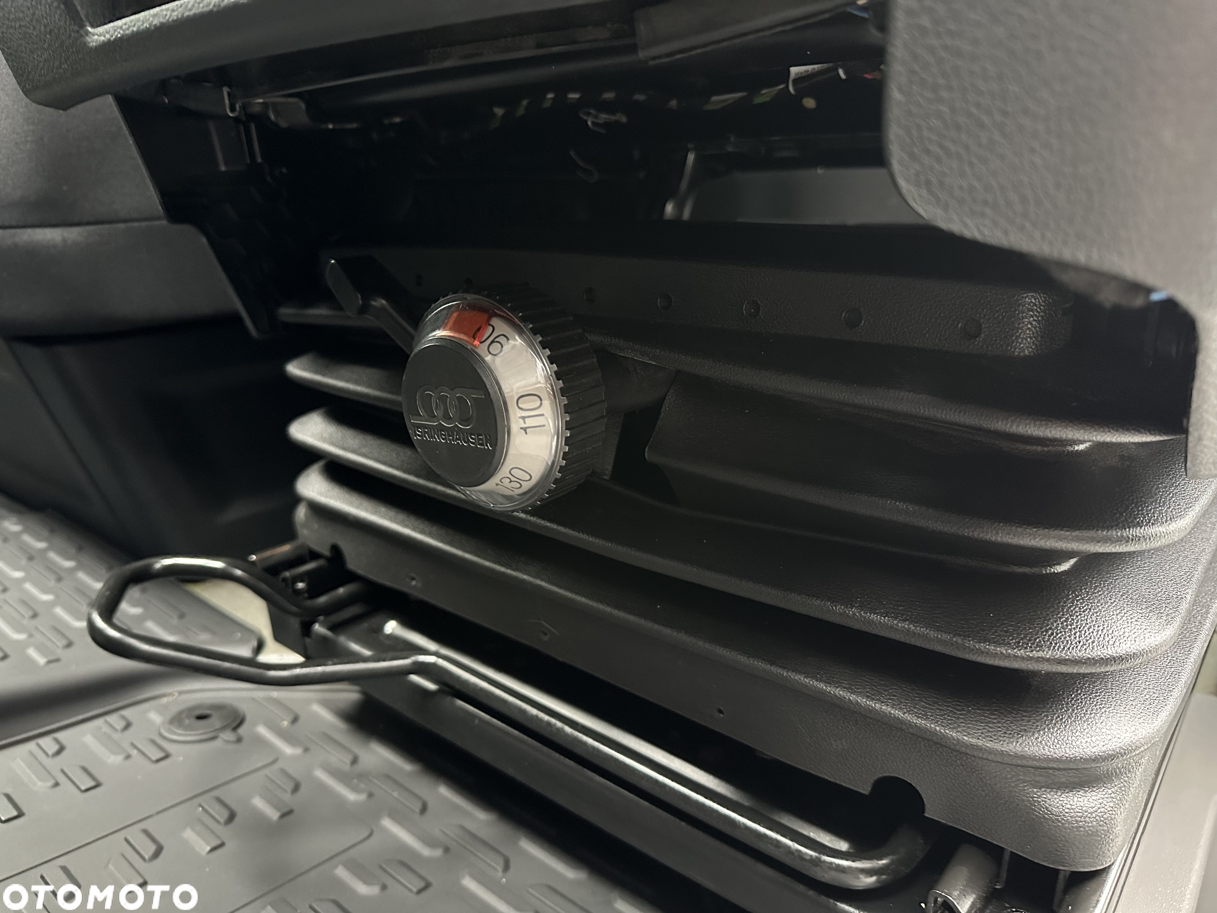 Volkswagen Crafter DOKA 7 osób / Skrzynia 3.5m / Gwarancja producenta do 07.2026 lub 200.000km / Salon PL / Serwisowany tylko w ASO VW / Pełna dokumentacja / 1 właściciel / FV23% - 38