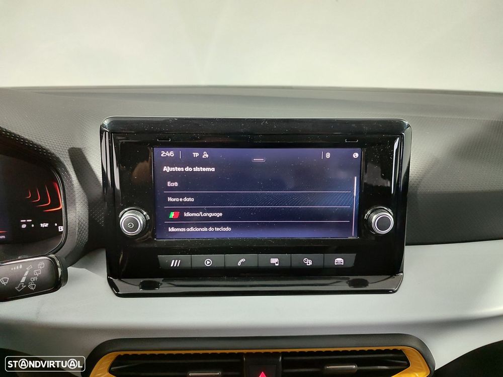 SEAT Arona 1.0 TSI Wave Plus DSG - 24