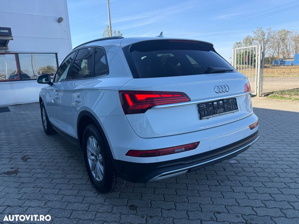 Audi Q5 40 TDI quattro S tronic design - 13