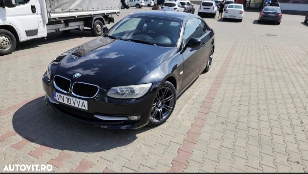 BMW Seria 3 320d Coupe - 1