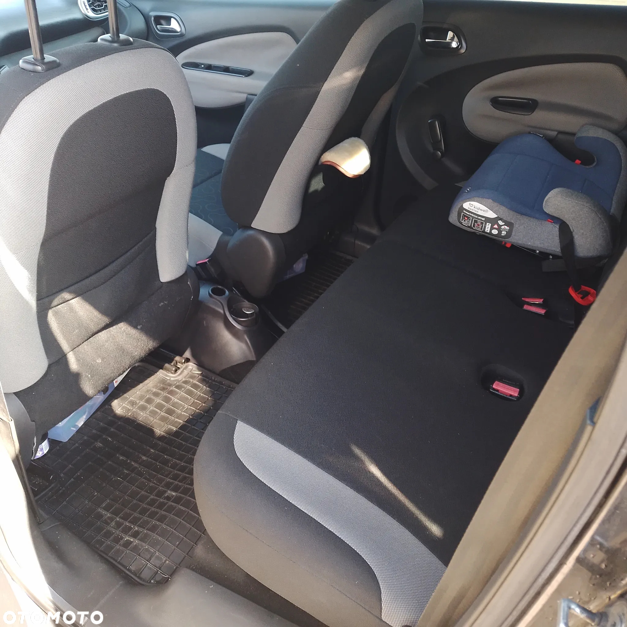 Citroën C3 Picasso 1.4i Attraction - 10